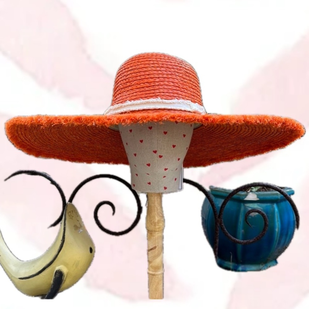 Alex Max Hat